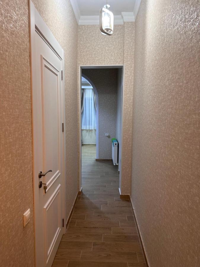 4 Bedroom Suite Apartment Ln Tbilisi City Ngoại thất bức ảnh